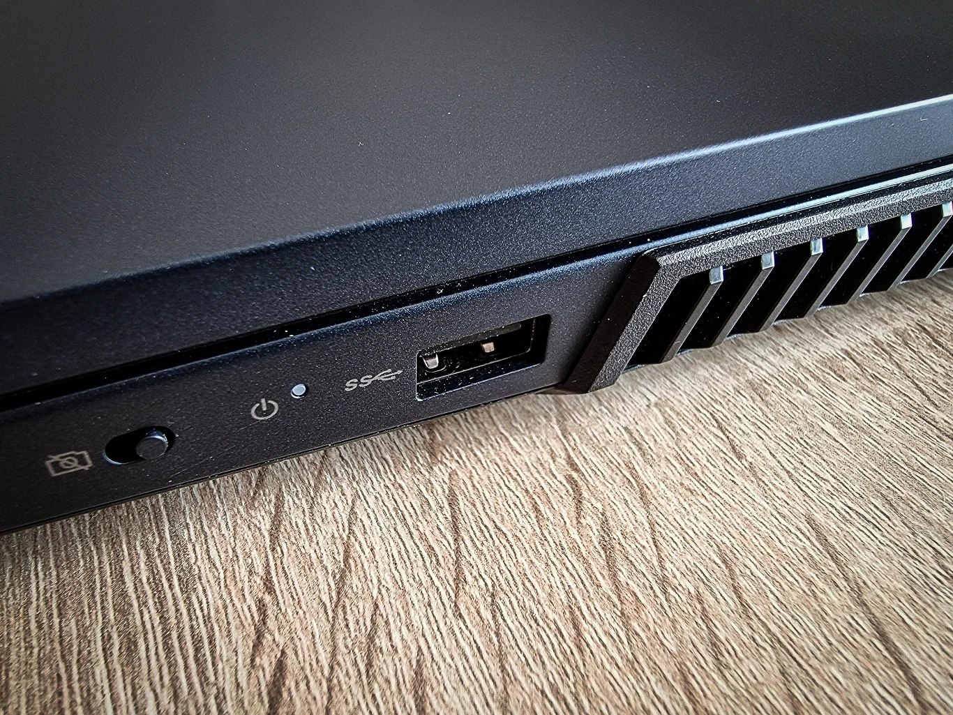 Lenovo Legion 5 (15ACH6H)