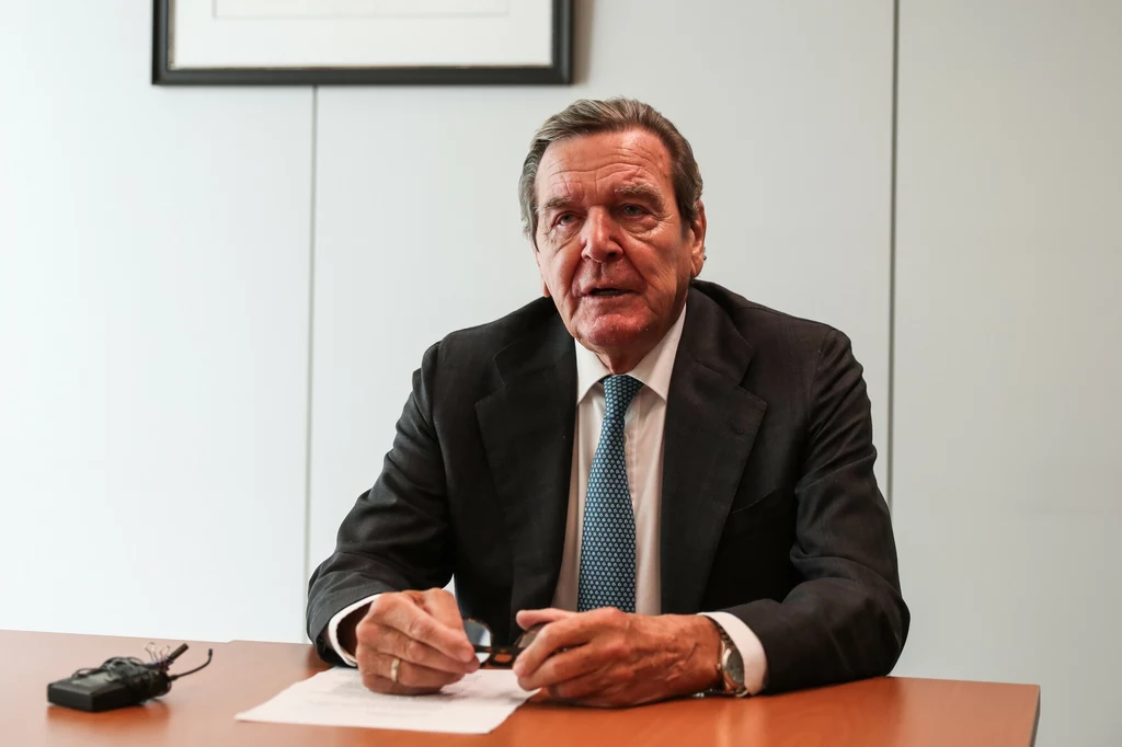 Gerhard Schroeder Gerhard Schroeder
