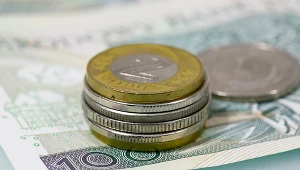 Odbicie złotego idzie w parze z wyraźnymi wzrostami na światowych rynkach akcji i tąpnięciem notowań ropy