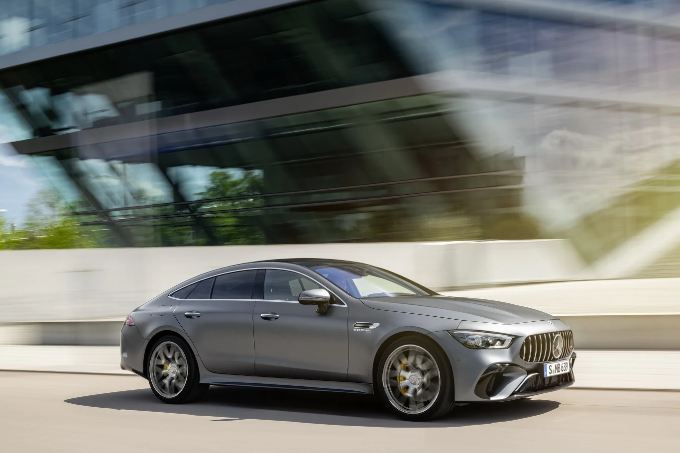 Mercedes-AMG GT 63 4-drzwiowe coupe 2022