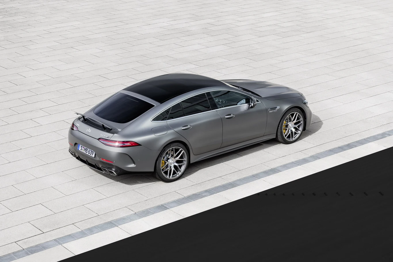 Mercedes-AMG GT 63 4-drzwiowe coupe 2022