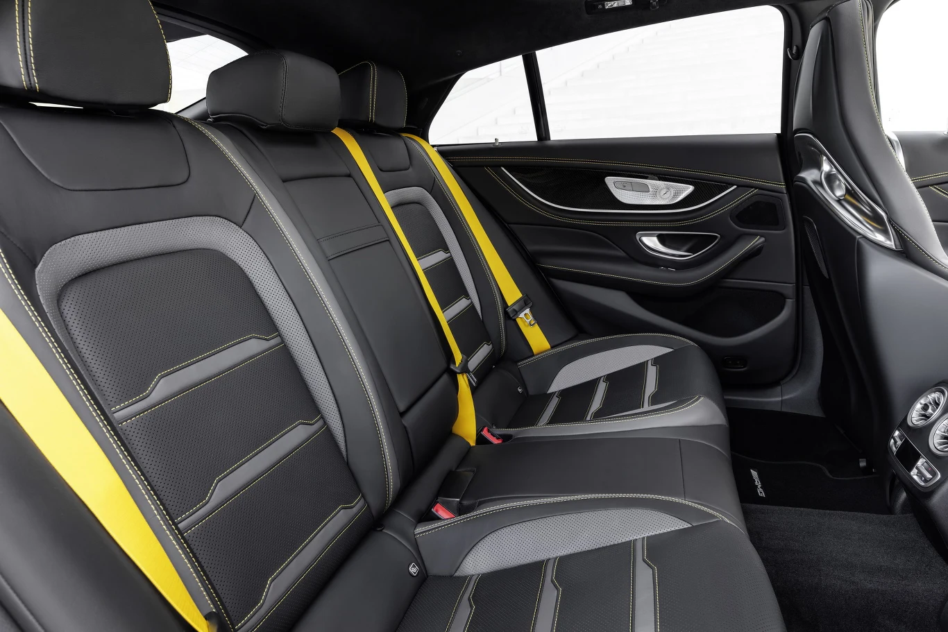 Mercedes-AMG GT 63 4-drzwiowe coupe 2022
