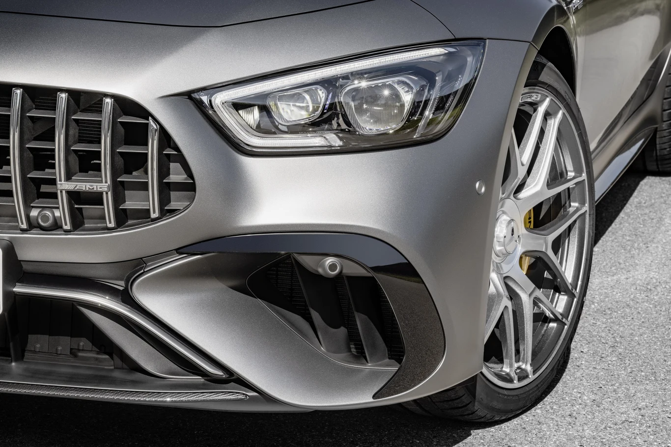 Mercedes-AMG GT 63 4-drzwiowe coupe 2022