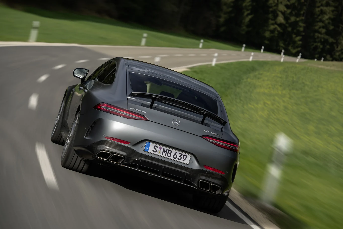 Mercedes-AMG GT 63 4-drzwiowe coupe 2022