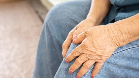 Co pić, aby pozbyć się bólu stawów?