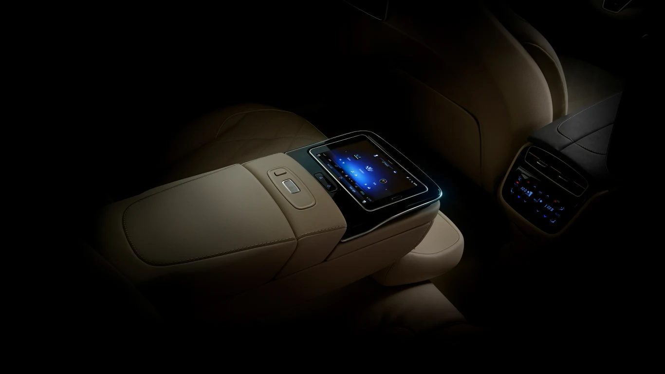 Mercedes EQS SUV