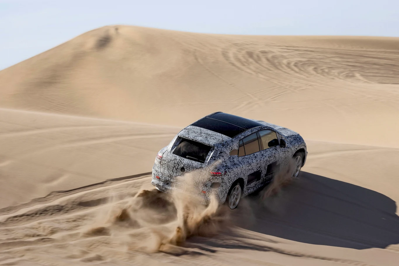 Mercedes EQS SUV