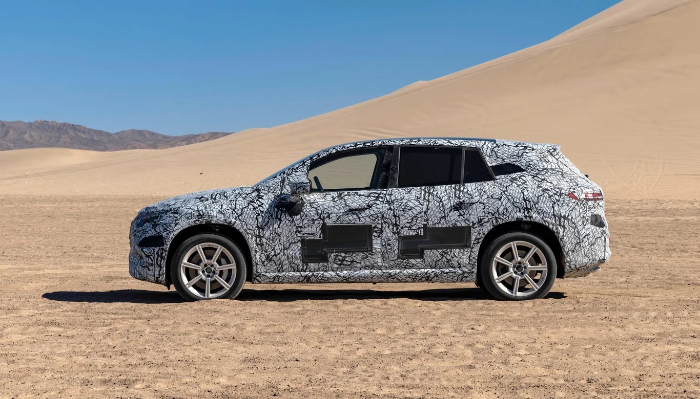 Mercedes EQS SUV