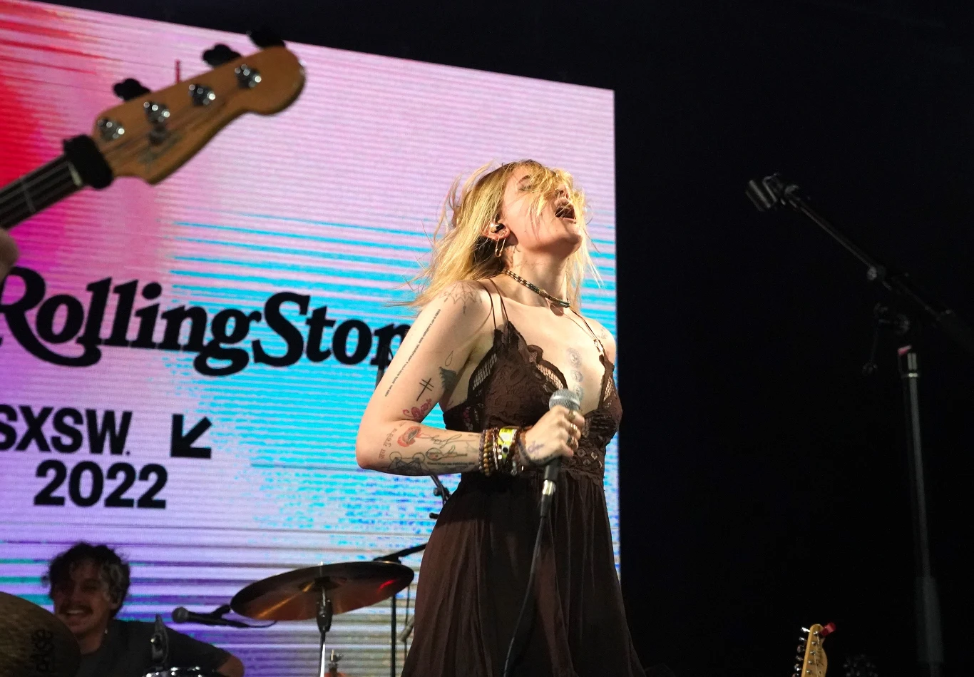 Paris Jackson podczas występu na SXSW Festival. Wokalistka przedstawia własny repertuar, ale także covery m.in. Kodaline czy Damiena Rice.