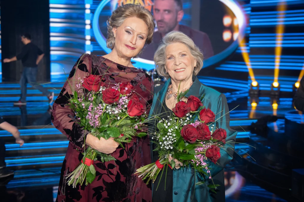 Ania Rusowicz jako Irena Santor w "Twoja Twarz Brzmi Znajomo"