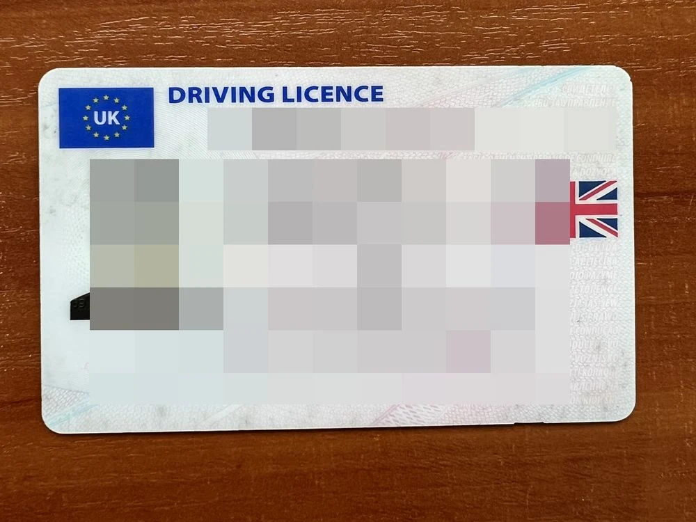 W wyniku analizy danych z tachografu oraz kart kierowcy uprawnienia stracił tylko "pasażer" Volvo