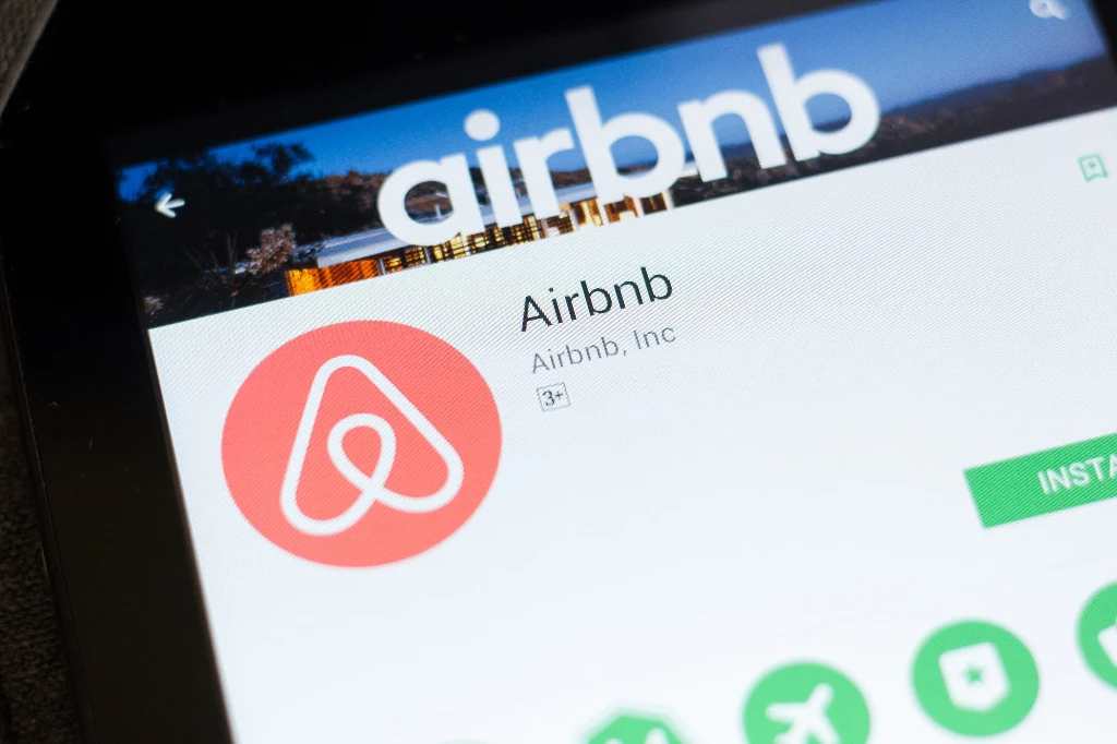 Airbnb.org włącza się do pomocy uchodźcom z Ukrainy 