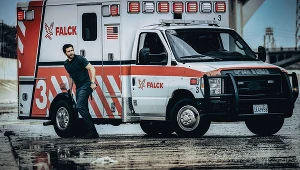 Jake Gyllenhaal w filmie "Ambulans"
