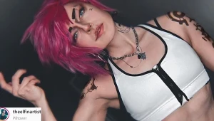 theelfinartist - fragment zdjęcia zamieszczonego w serwisie Instagram.com na profilu @theelfinartist