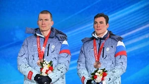 Aleksandr Bolszunow (z lewej)