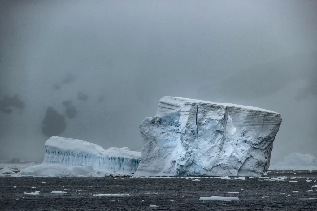 Topnienie lodowców w Antarktyce.