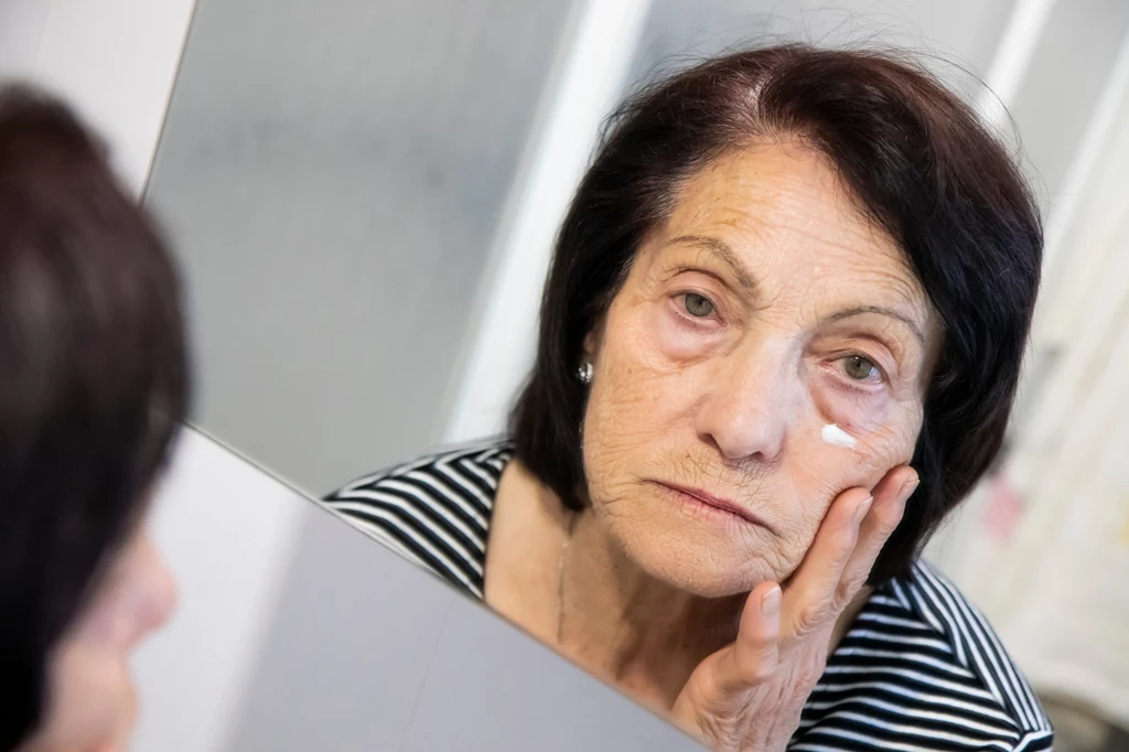 Maść z witaminą E likwiduje drobne zmarszczki