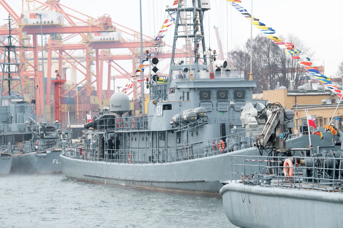 ORP Czajka w porcie wojennym w Gdyni-Oksywiu ORP Czajka w porcie wojennym w Gdyni-Oksywiu