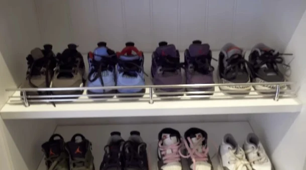 Obuwie sportowe małych Kardashianów Obuwie sportowe małych Kardashianów