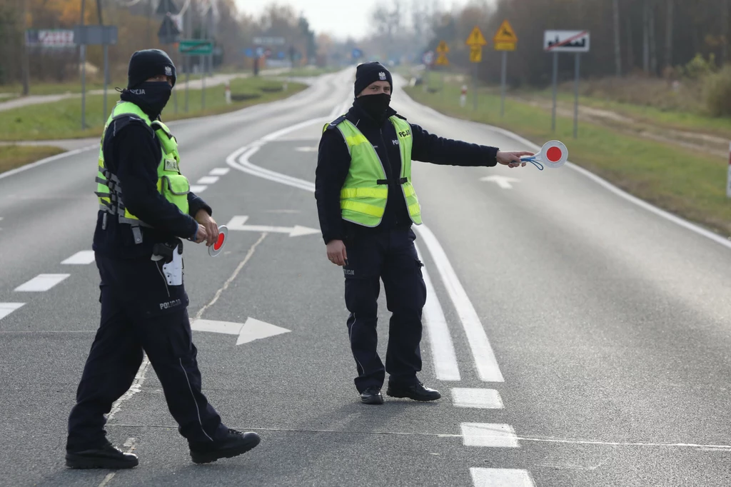 Mandatem w wysokości 9500 zł został ukarany nieodpowiedzialny kierowca skutera (fot. ilustracyjne)