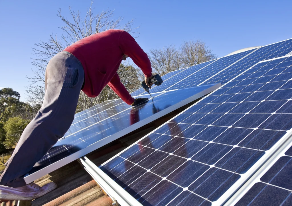 W Polsce przybywa prosumentów. Panele fotowoltaiczne zdobyły popularność. Zdj. ilustracyjne