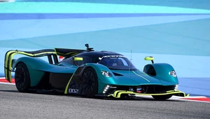 Aston Martin Valkyrie AMR Pro na torze w Bahrajnie. Tak brzmi prawdziwa motoryzacja