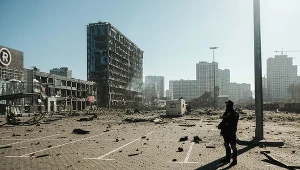 Skutki rosyjskiego ostrzału w Kijowie, zdj. ilustracyjne 