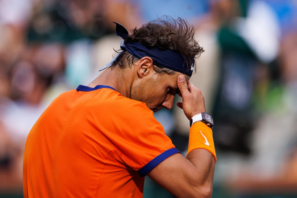 Rafael Nadal w trakcie finału turnieju w Indian Wells Rafael Nadal w trakcie finału turnieju w Indian Wells