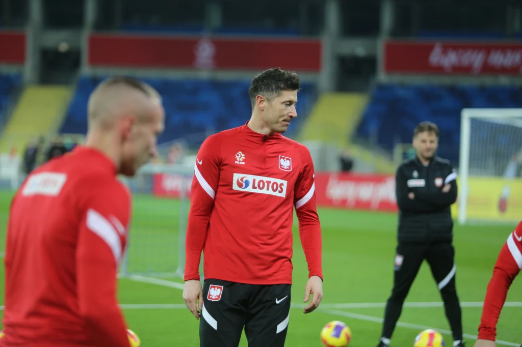 Szkocja - Polska: O której mecz? Na zdjęciu Robert Lewandowski. Szkocja - Polska: O której mecz? Na zdjęciu Robert Lewandowski.