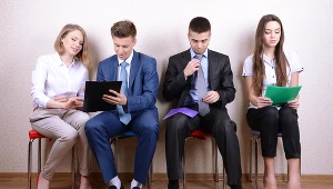 Kobiety są mniej skuteczne w negocjacjach płacowych? Tzw. luka płacowa między zarobkami kobiet i mężczyzn wciąż jest spora. Zdj. ilustracyjne