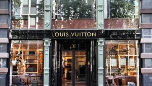 Nowa kolekcja Louis Vuitton. Kontrowersje wokół litery "Z"