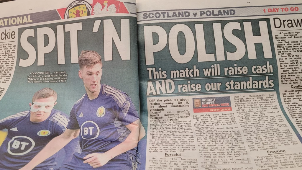 Gra słów w "The Sun" przed meczem Szkocja - Polska. "Pluć i polerować" lub "Pluć i polski" Gra słów w "The Sun" przed meczem Szkocja - Polska. "Pluć i polerować" lub "Pluć i polski"