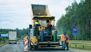 Rynek pracy w obliczu niepewności, jasny komunikat większości