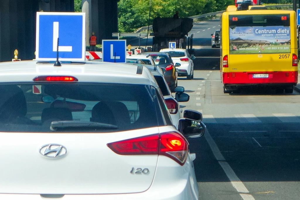 Egzaminatorzy domagają się podwyżek i skrócenia czasu pracy