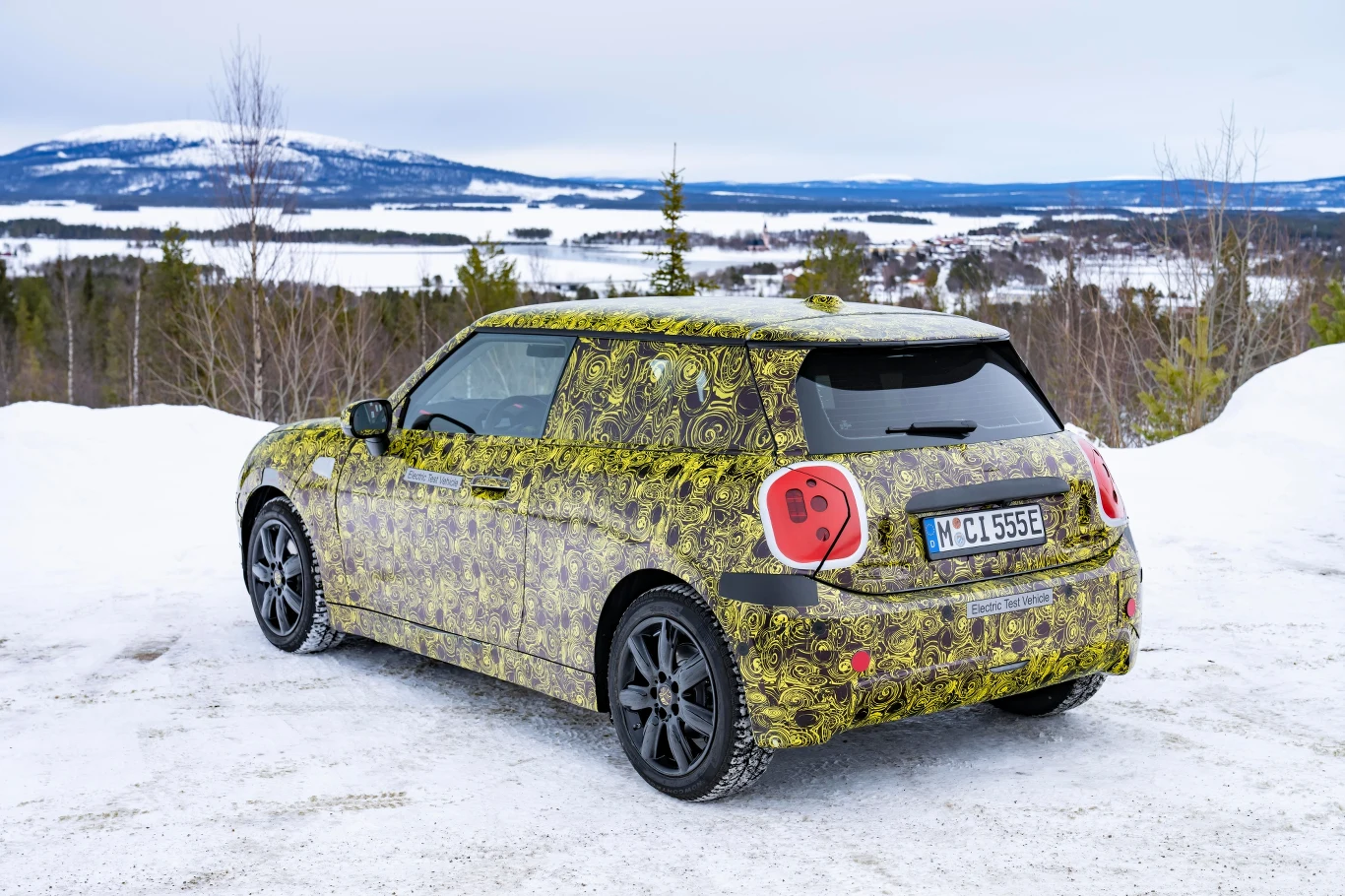 Nowe elektryczne Mini