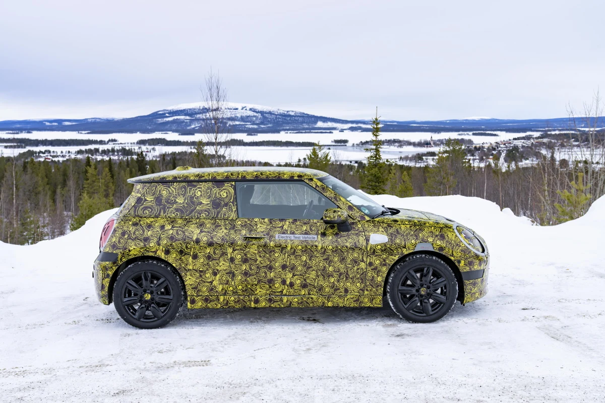 Elektryczne Mini hatchback nowej generacji