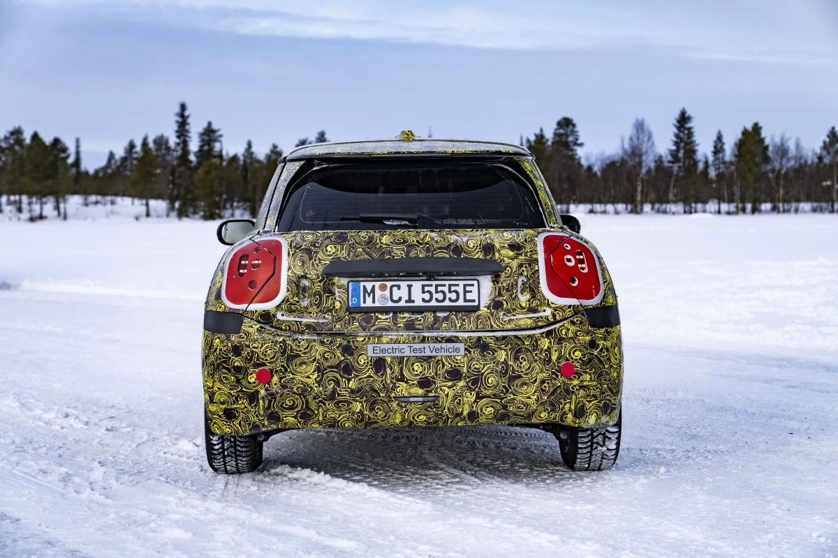 Elektryczne Mini hatchback nowej generacji