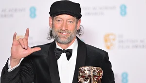 Troy Kotsur z nagrodą BAFTA za najlepszą drugoplanową rolę w filmie "CODA" (2022)