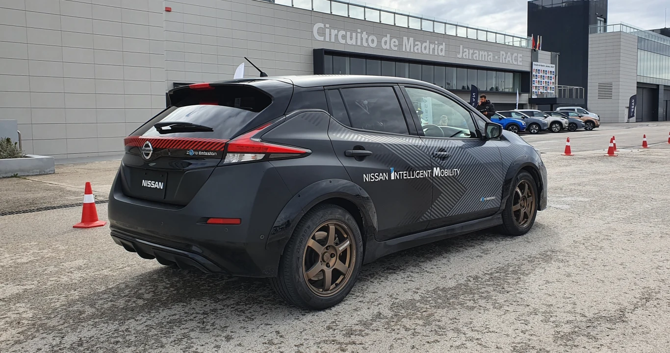 Nissan Super Leaf