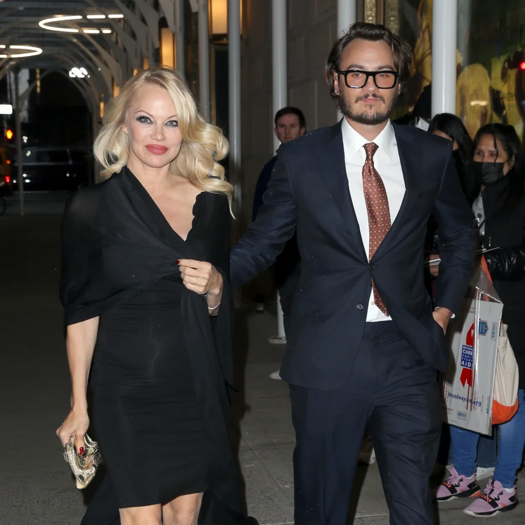 Pamela Anderson z synem Brandonem Thomasem Lee