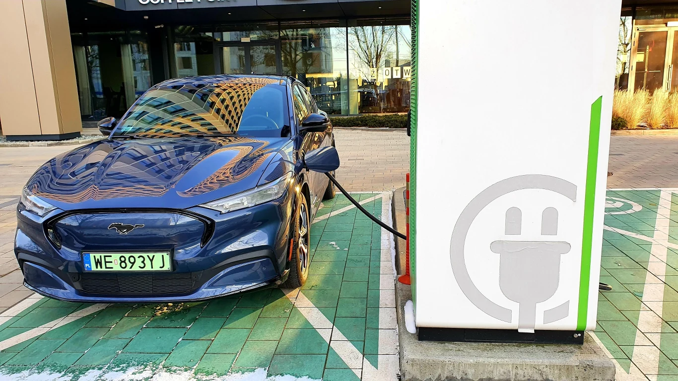 Ford Mustang Mach-E AWD