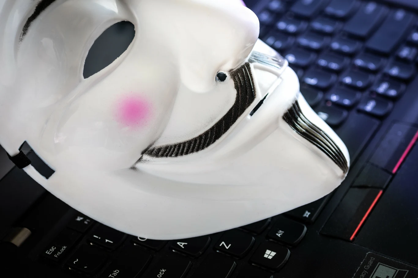 Anonymous przeprowadzili kolejną dużą akcję! Ich ofiarą padł Centralny Bank Federacji Rosyjskiej Anonymous przeprowadzili kolejną dużą akcję! Ich ofiarą padł Centralny Bank Federacji Rosyjskiej