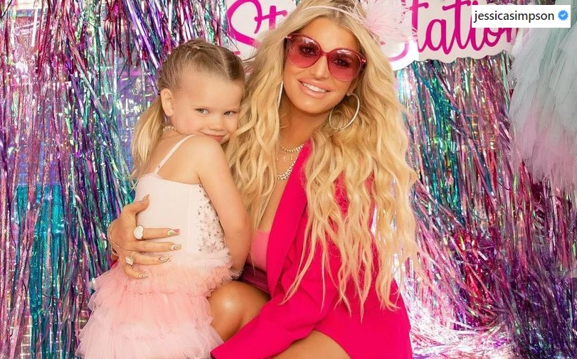 Jessica Simpson wyprawiła swojej córeczce urodziny w stylu Barbie