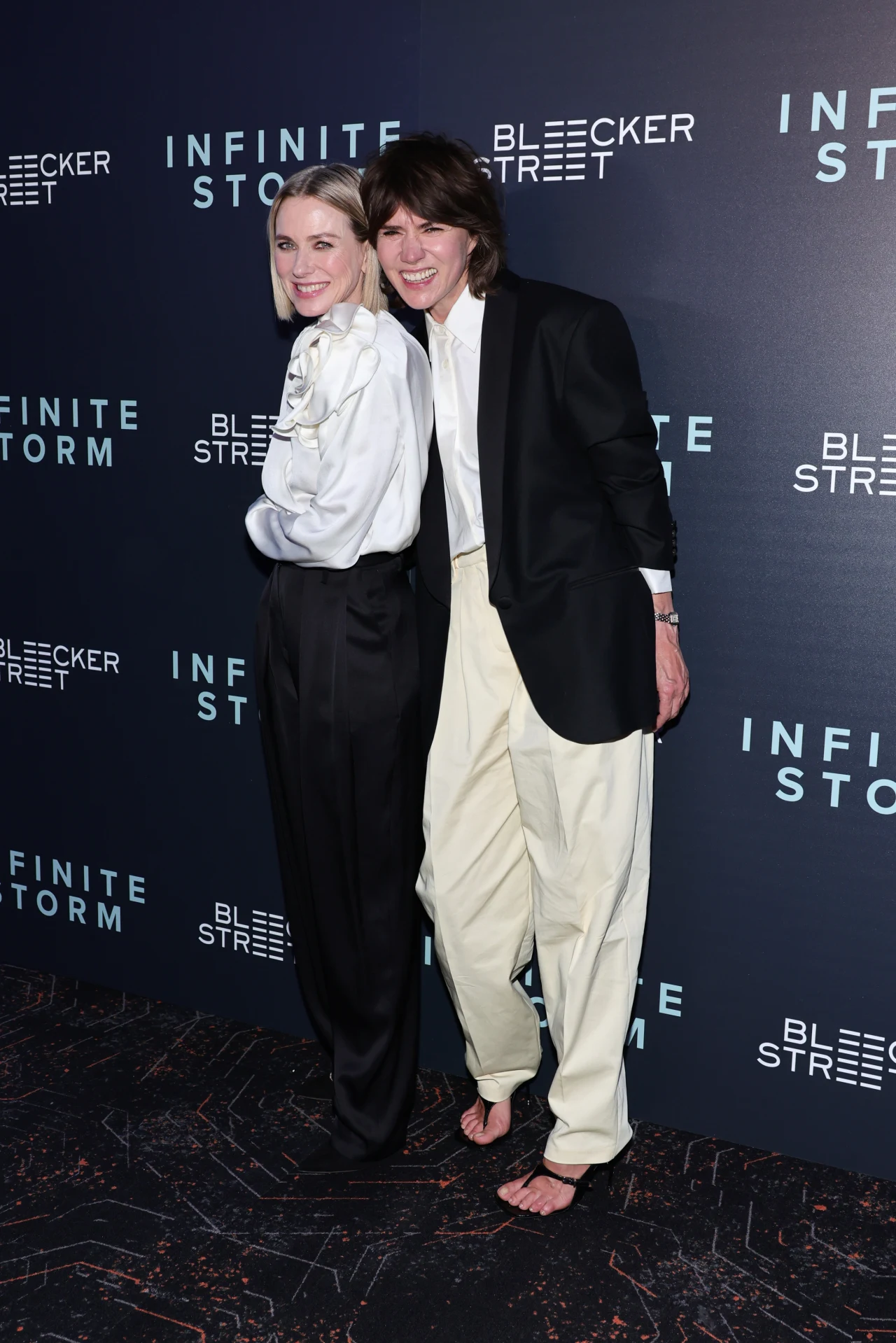 Małgorzata Szumowska z Naomi Watts na premierze filmu „Infinite Storm” w Nowym Jorku