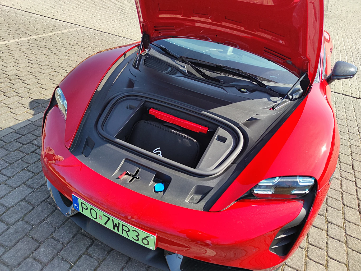 Porsche Taycan GTS 