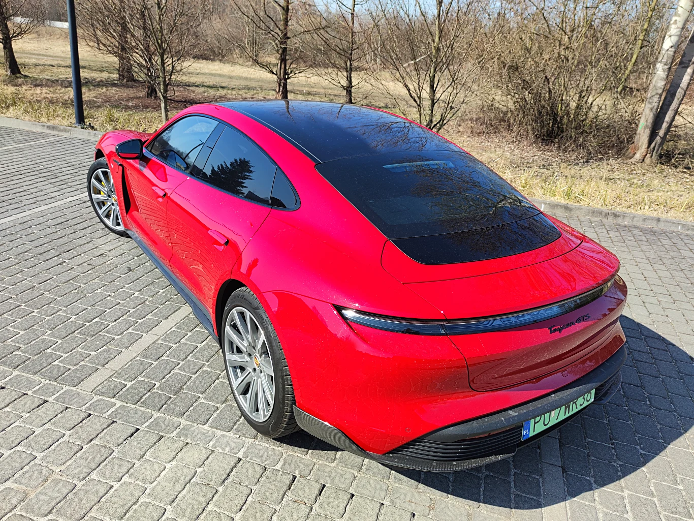 Porsche Taycan GTS 