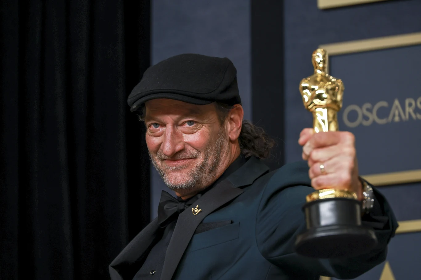 Za najlepszego aktora drugoplanowego uznano Troy'a Kotsura ("CODA"). 