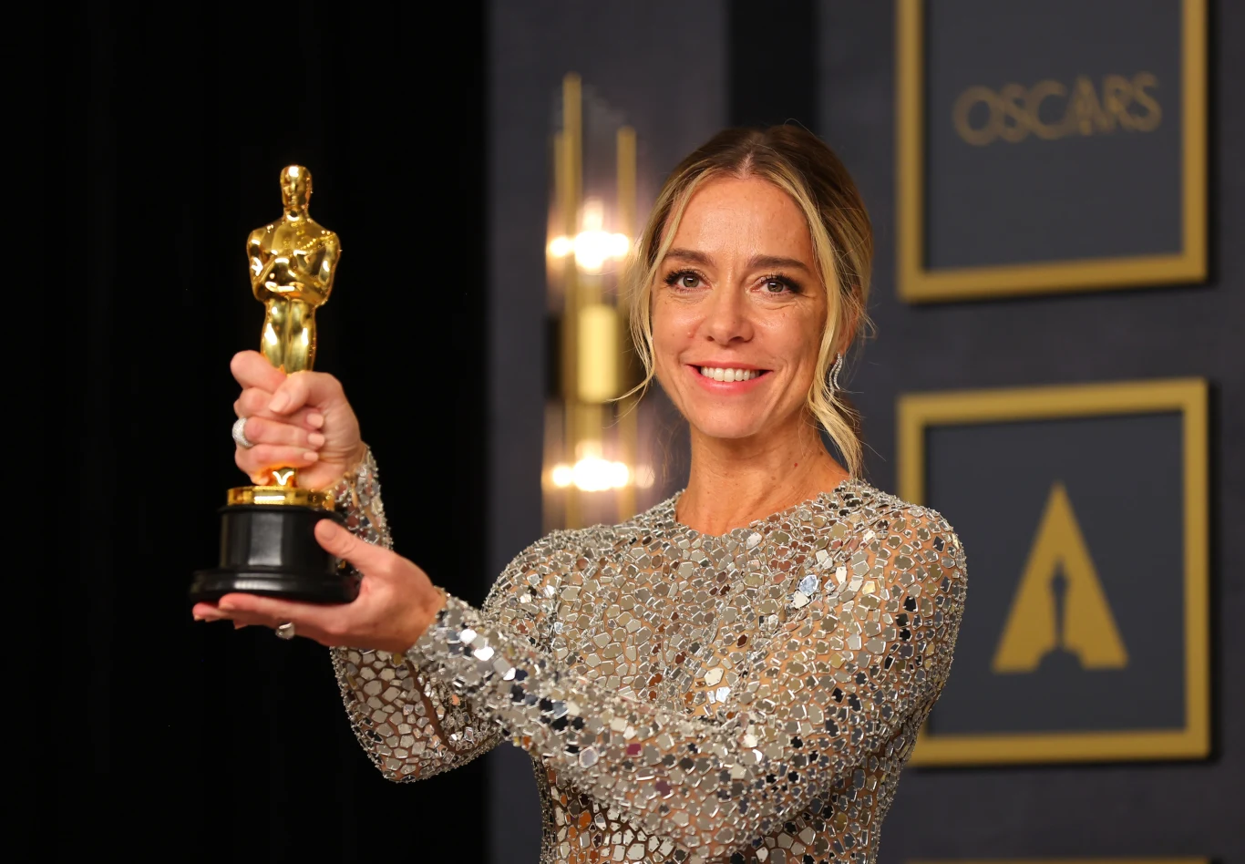 Nagrodę za najlepszy scenariusz adaptowany otrzymała z kolei Sian Heder ("CODA"). 