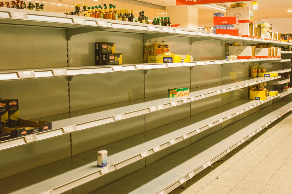 Niemcy desperacko walczą o produkty żywnościowe. Boją się, że ich zabraknie
