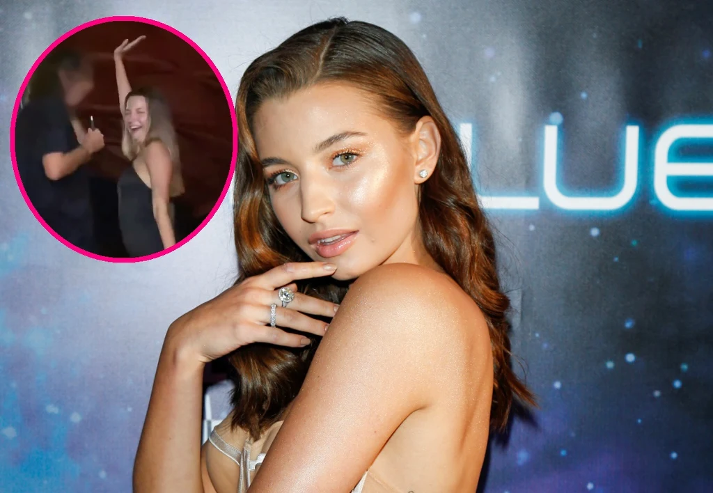 Julia Wieniawa:  www.instagram.com/juliawieniawa/